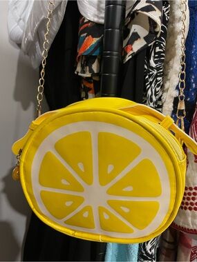 Brand New Lemon 🍋 Purse
